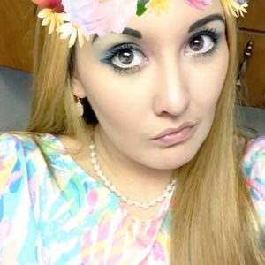 Meet your Posher, Brittany